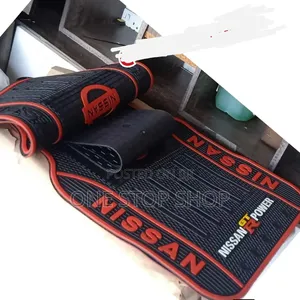 Nissan Floor Carpet Dust Mats