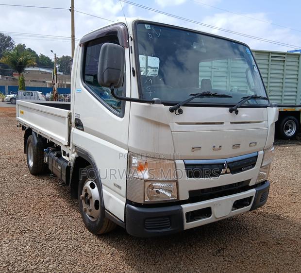 Fuso Canter - thumbnail 2