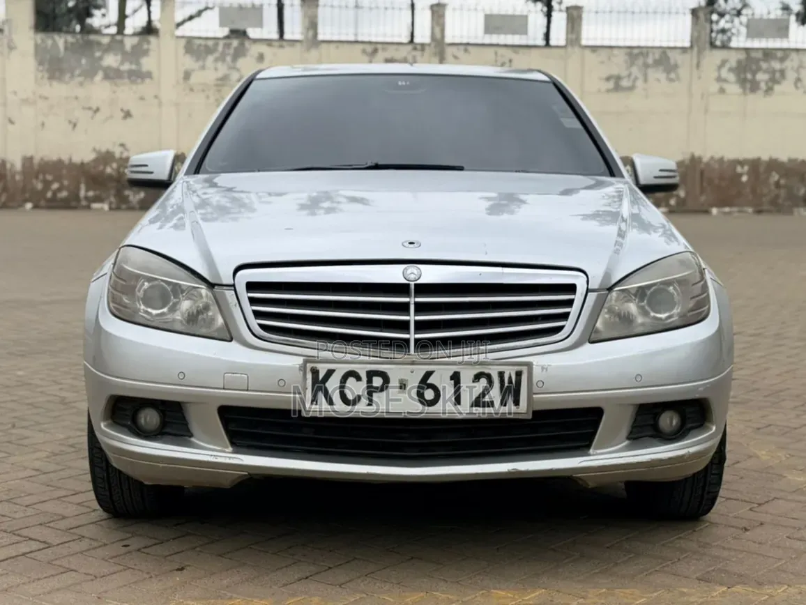 Mercedes-Benz C180 2022 Silver