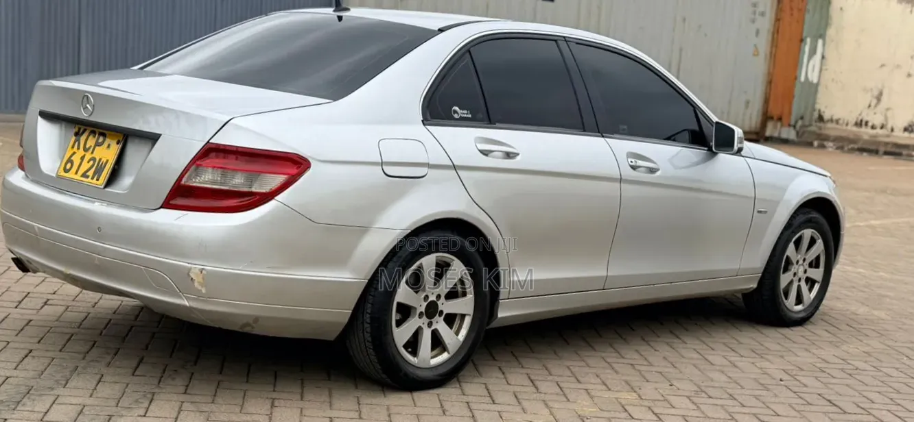 Mercedes-Benz C180 2022 Silver