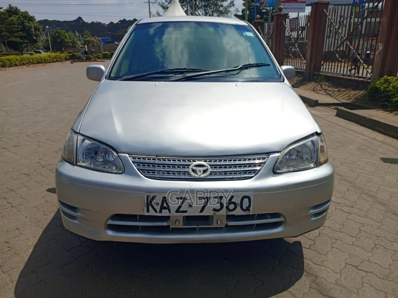 Toyota Corolla Spacio 2000 Silver