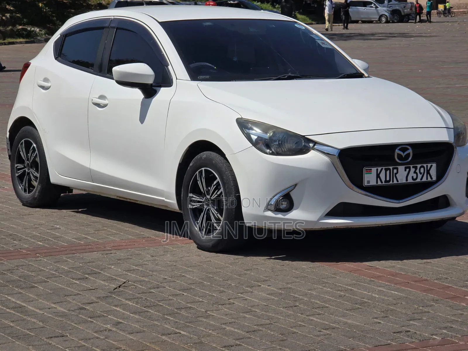 Mazda Demio 2018 White