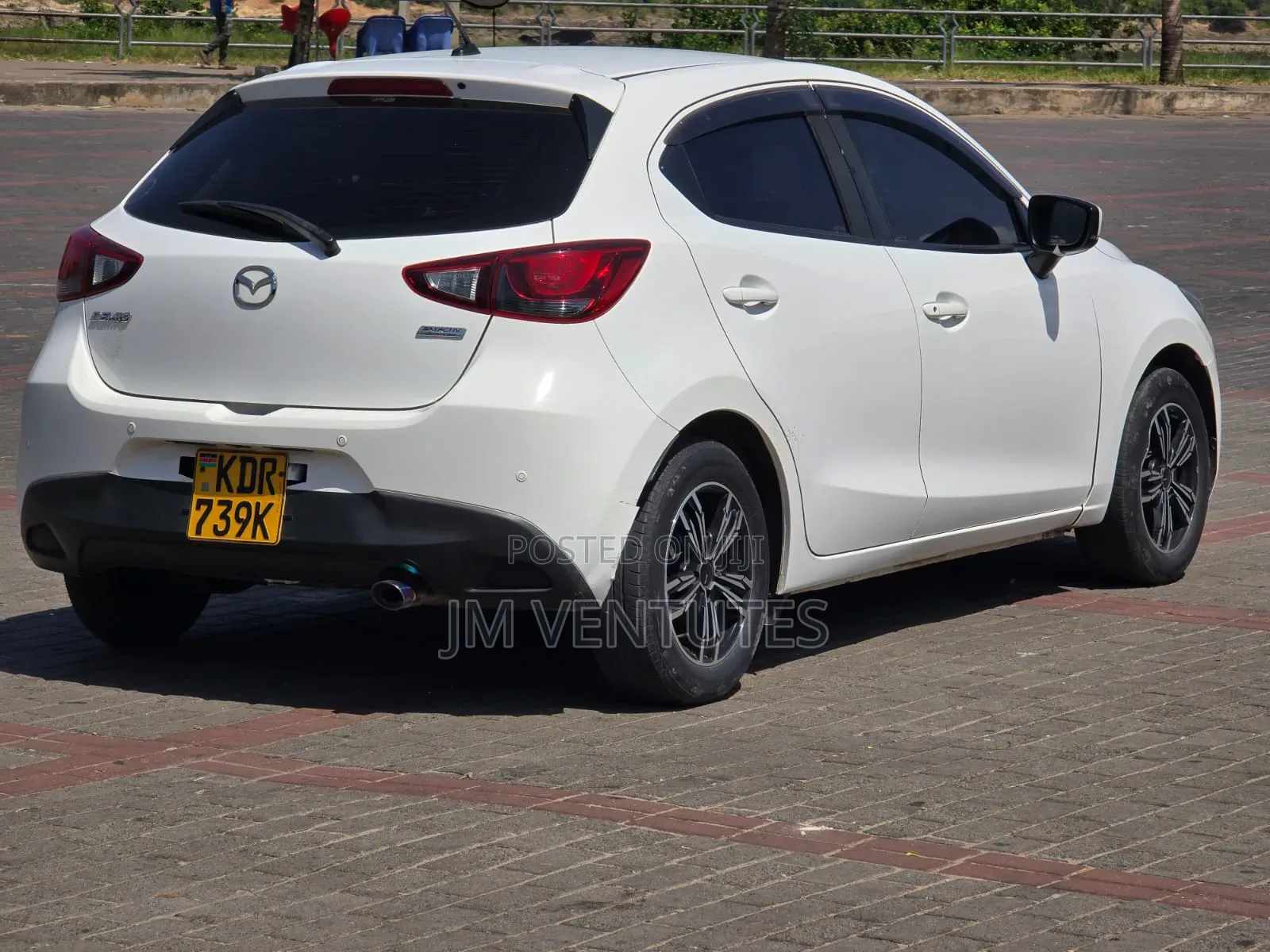 Mazda Demio 2018 White