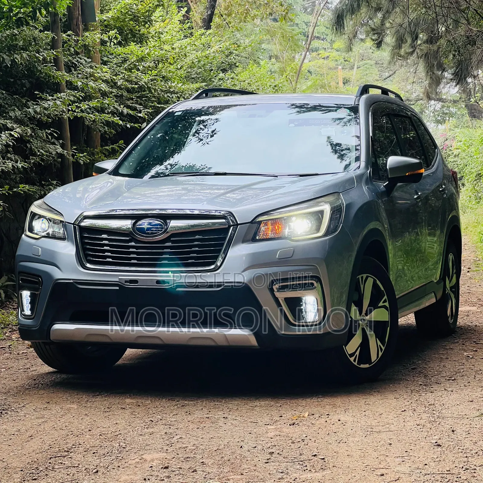 Subaru Forester 2019 Silver