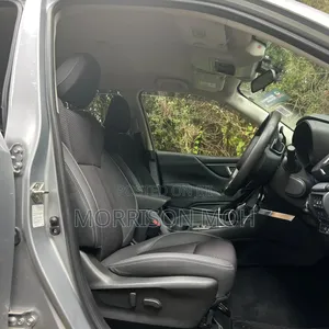 Subaru Forester 2019 Silver