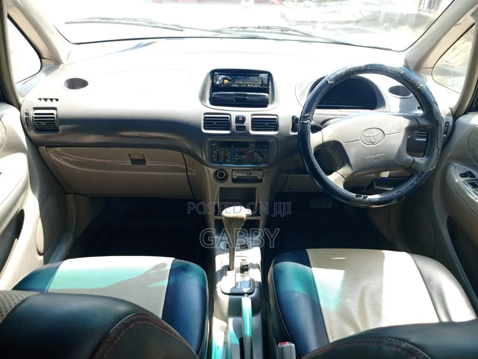 Toyota Corolla Spacio 2000 Silver