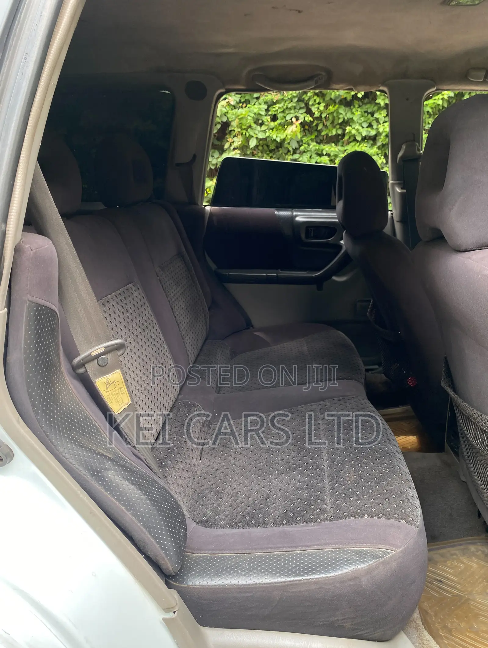 Subaru Forester 2001 White