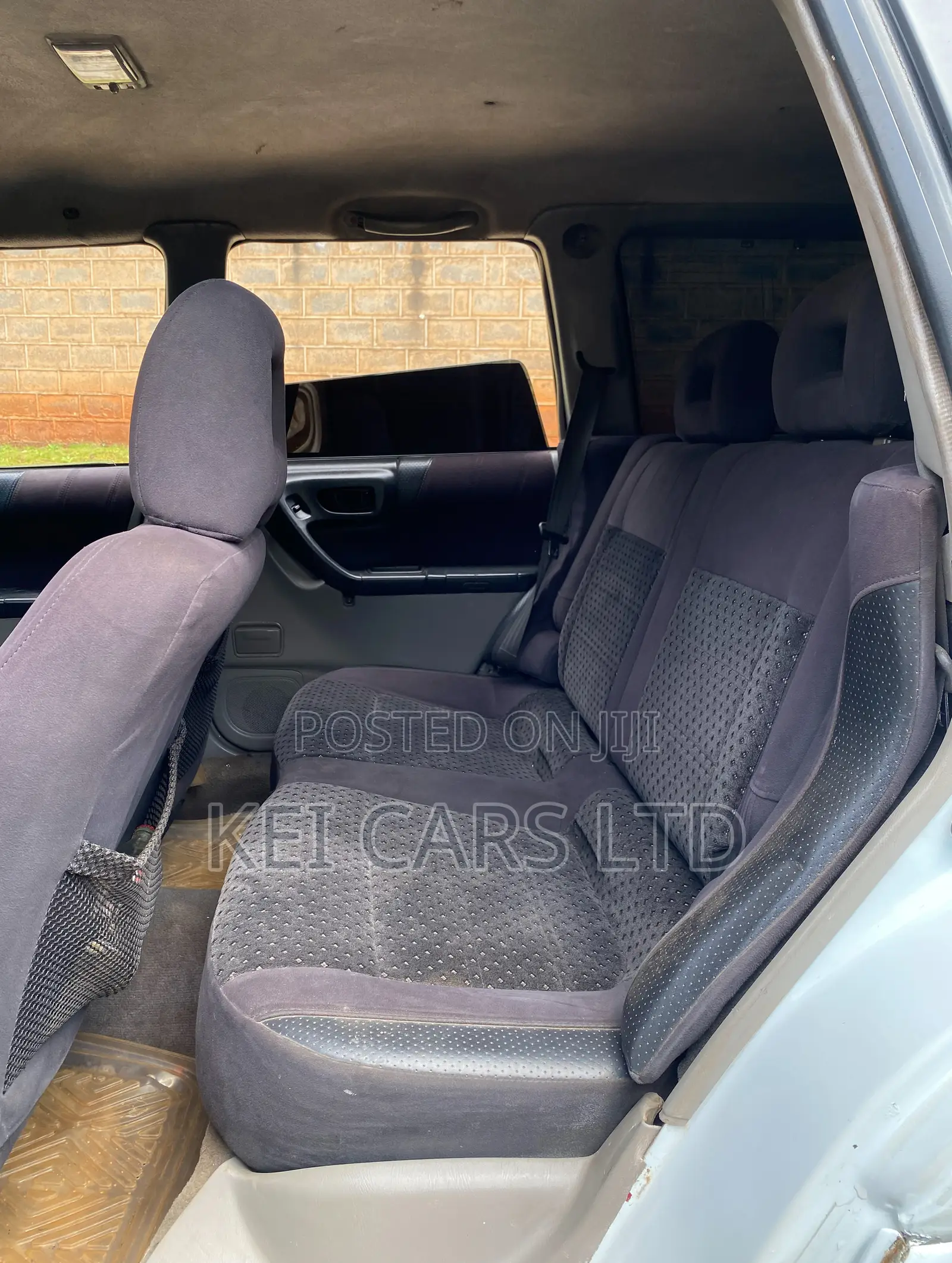 Subaru Forester 2001 White