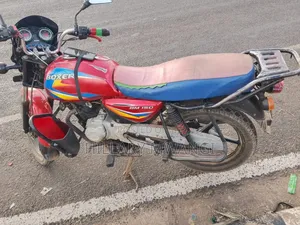 Bajaj Boxer 150 UG 2021 Red