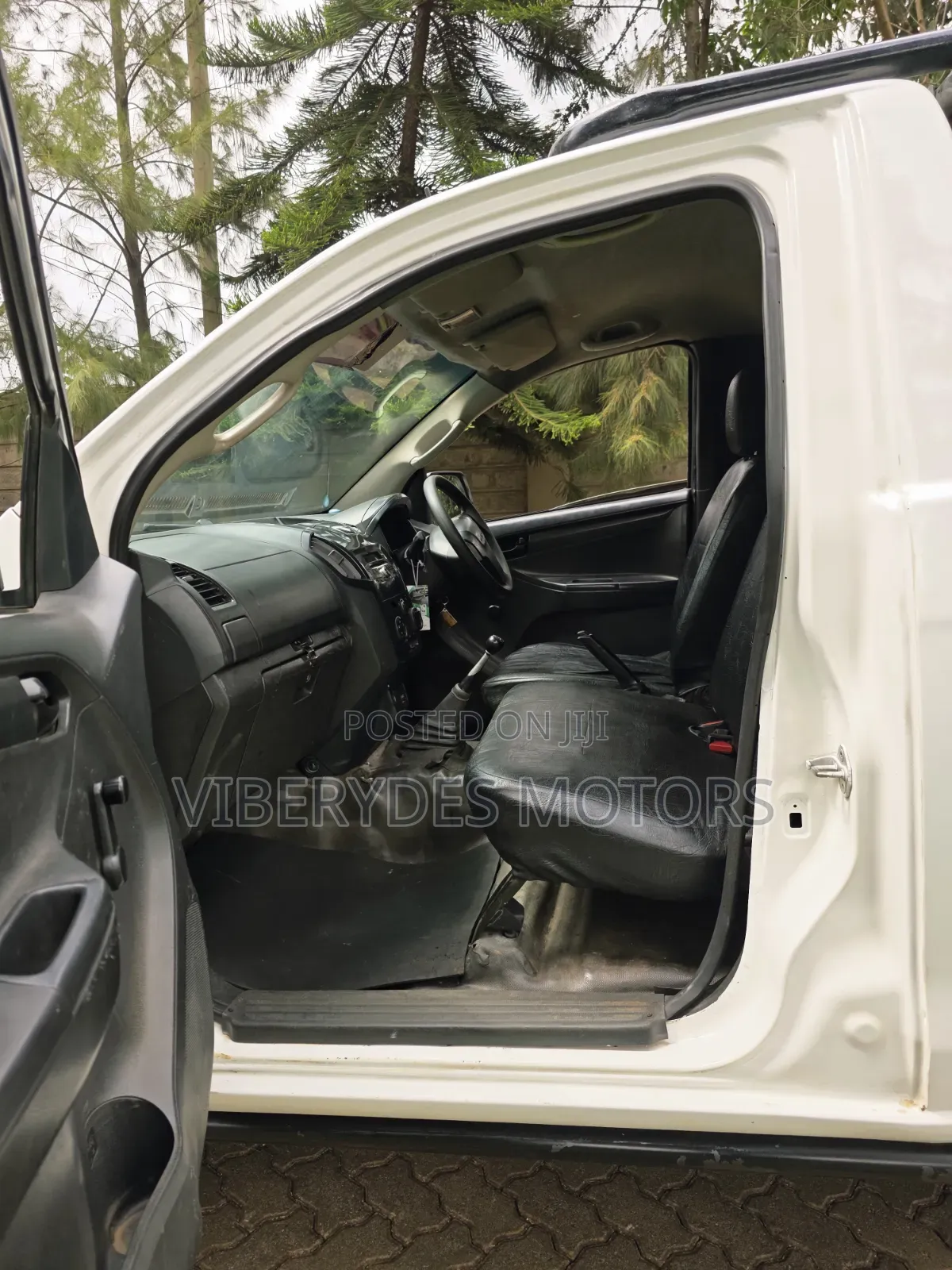 Isuzu D-MAX 2017 White