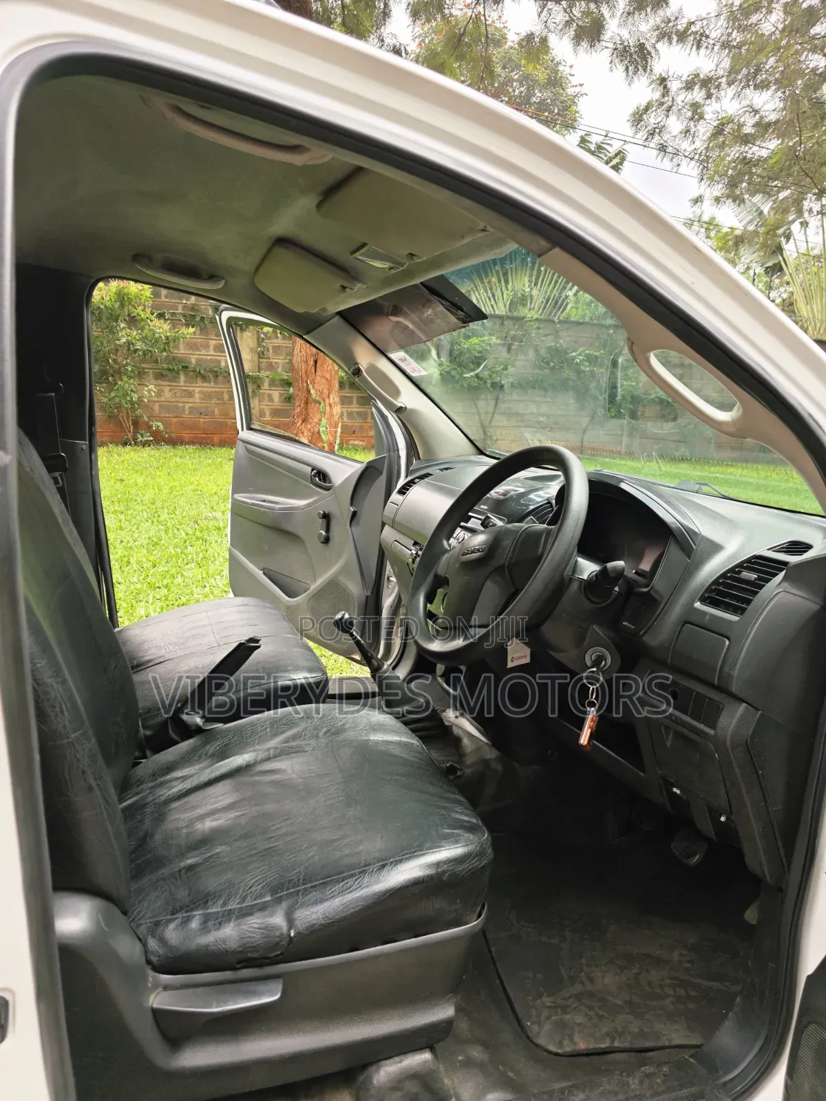 Isuzu D-MAX 2017 White