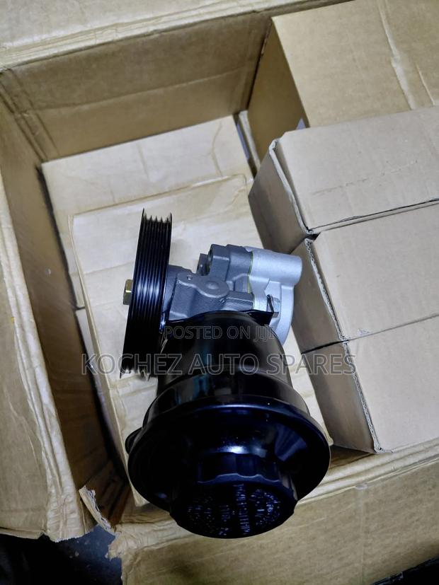 Prado J95, J120, Hilux Power Steering Pump 3rz Engine - thumbnail 3