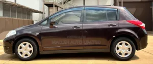 Nissan Tiida 2012 Maroon