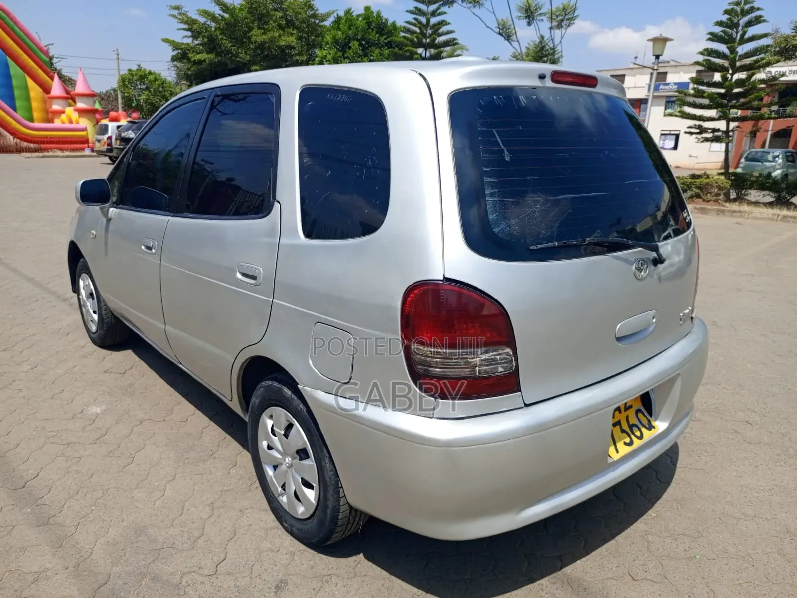 Toyota Corolla Spacio 2000 Silver