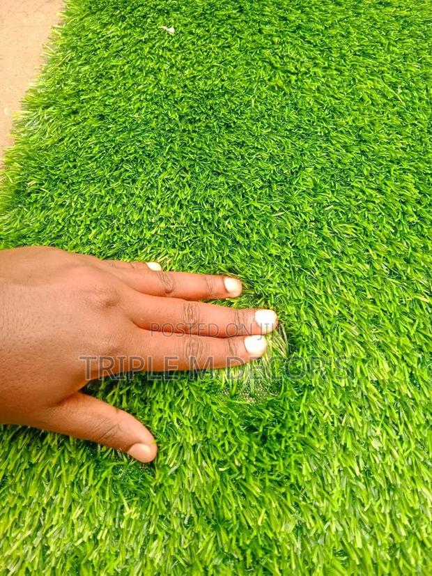 Low Maintenance Artificial Grass Carpet - thumbnail 2
