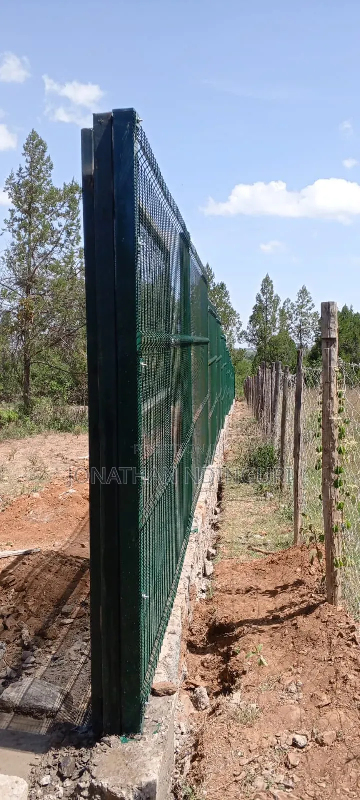Anticlimb Fence – Industrial Grade Mesh Security Fence