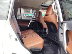Toyota Land Cruiser Prado 2021 White