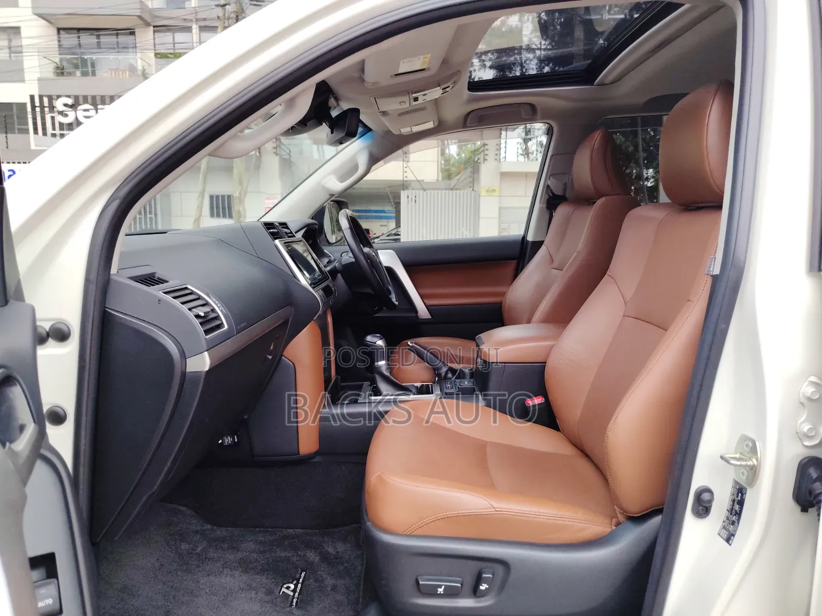 Toyota Land Cruiser Prado 2021 White