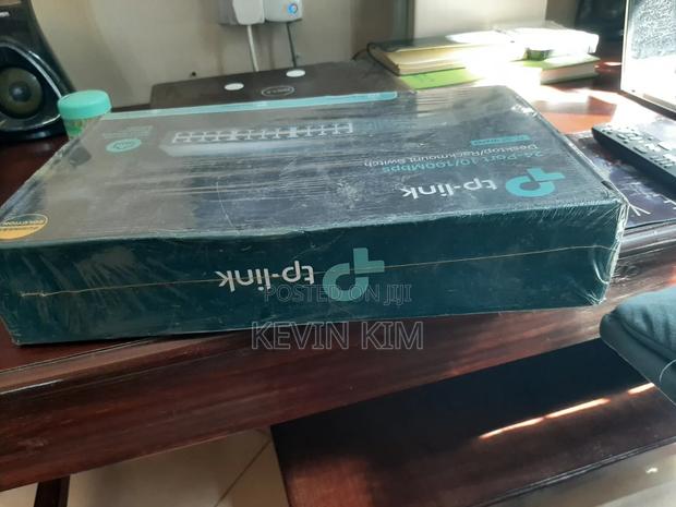 Tp-Link 24 Port Switch - thumbnail 7