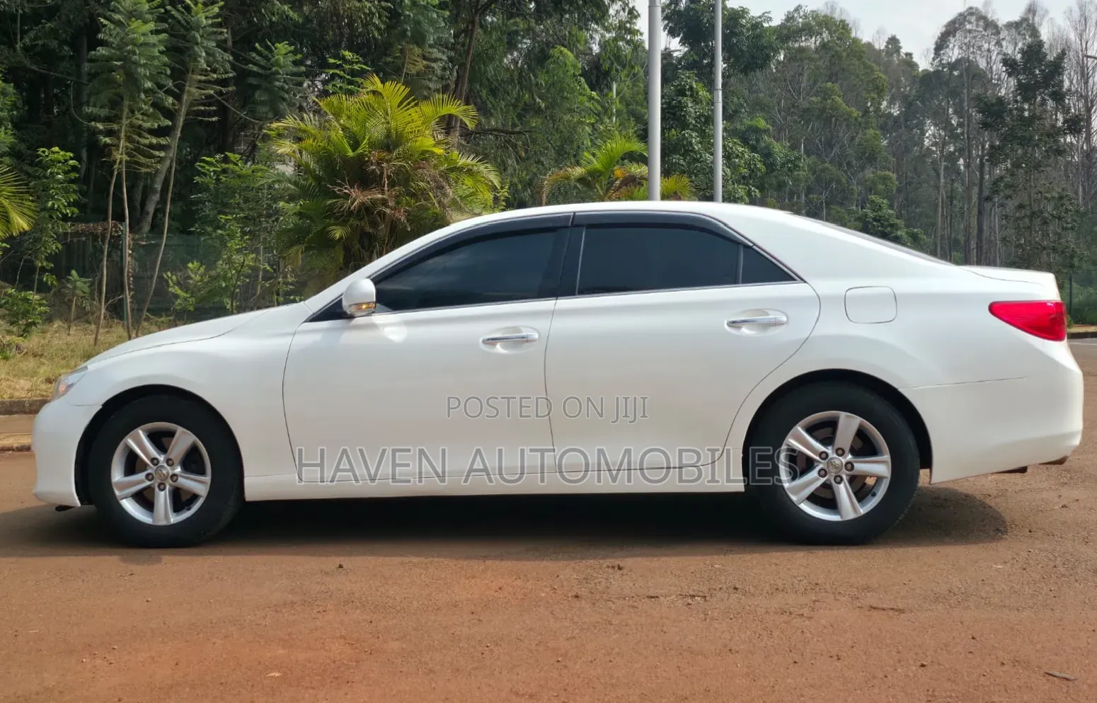 Toyota Mark X 2010 White