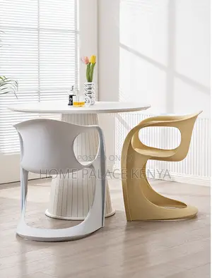 Plastic Chair: Casalino Cantilever Dining Chair