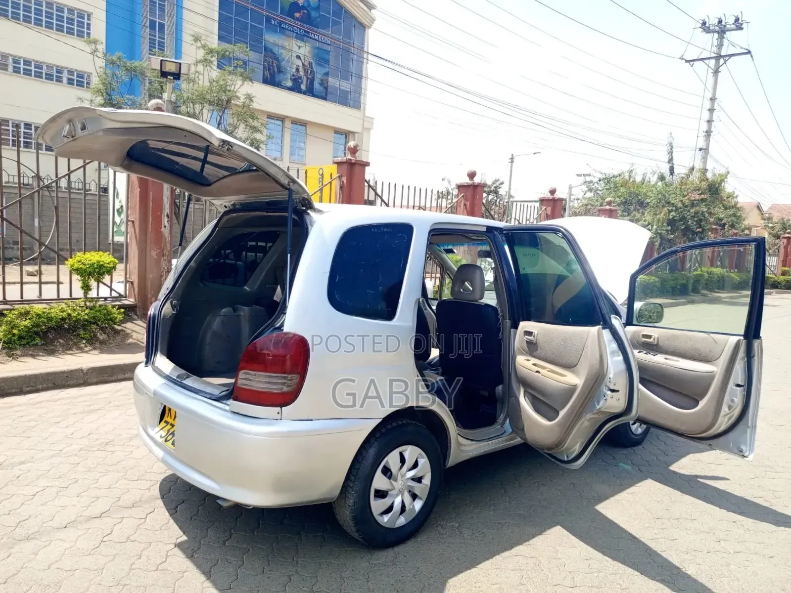 Toyota Corolla Spacio 2000 Silver