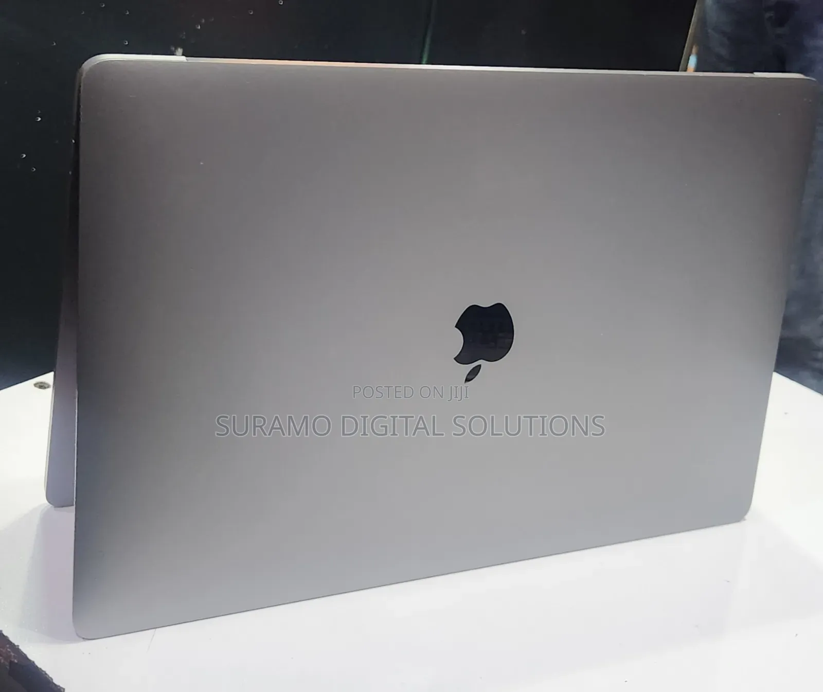 Laptop Apple MacBook Pro 2019 32GB Intel Core i9 SSD 1T