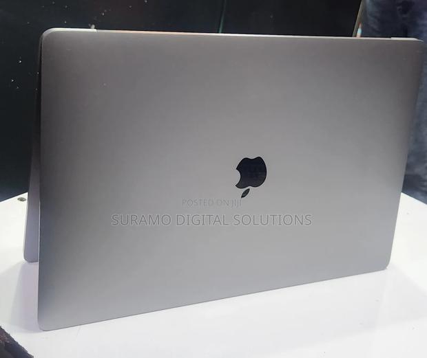 Laptop Apple MacBook Pro 2019 32GB Intel Core i9 SSD 1T