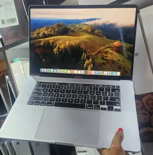 Laptop Apple MacBook Pro 2019 32GB Intel Core i9 SSD 1T