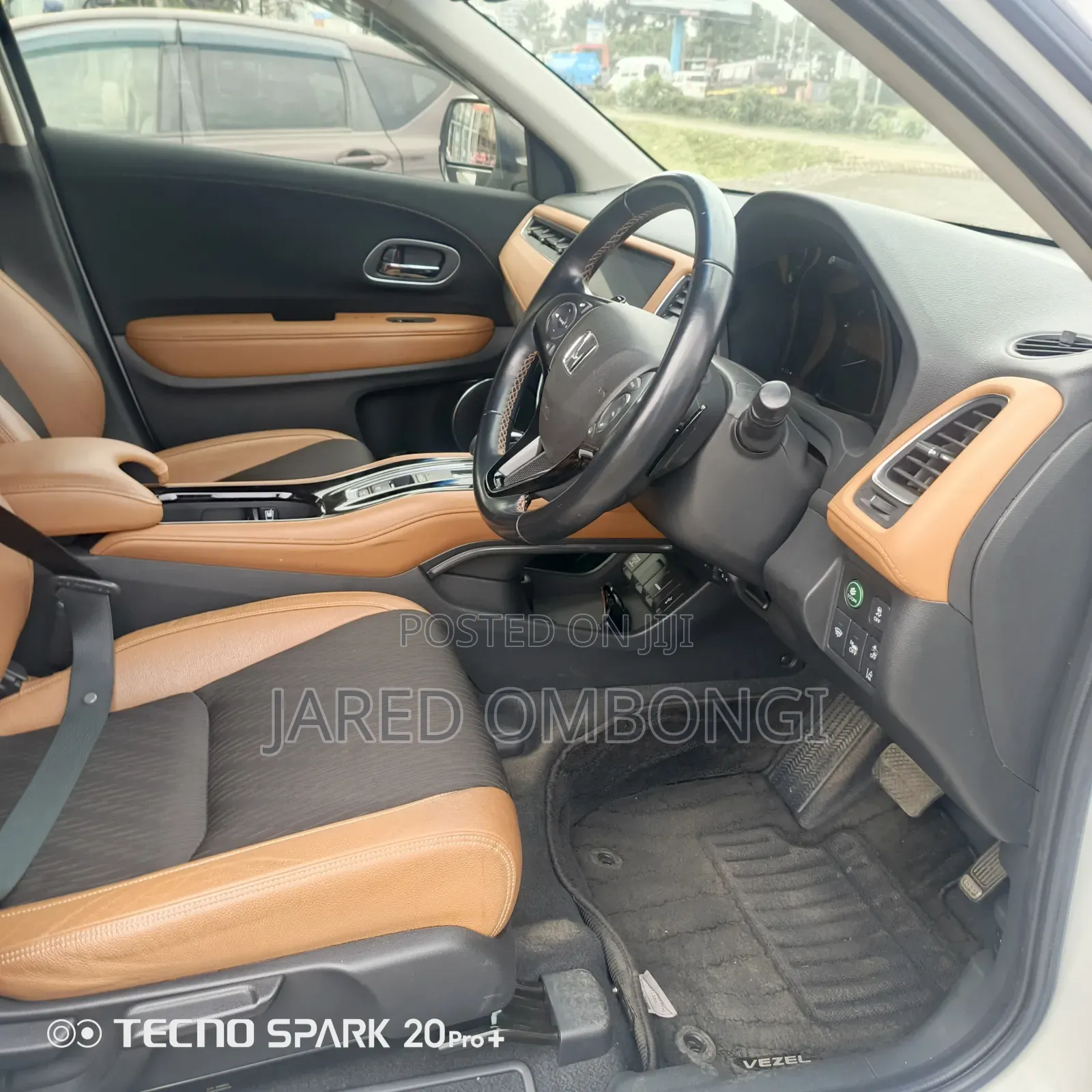 Honda Vezel 2019 White
