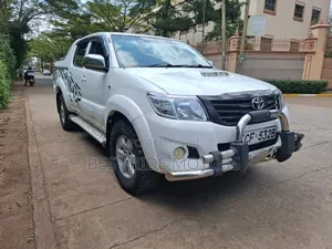 Toyota Hilux 3.0 D-4D Double Cab 2008 White