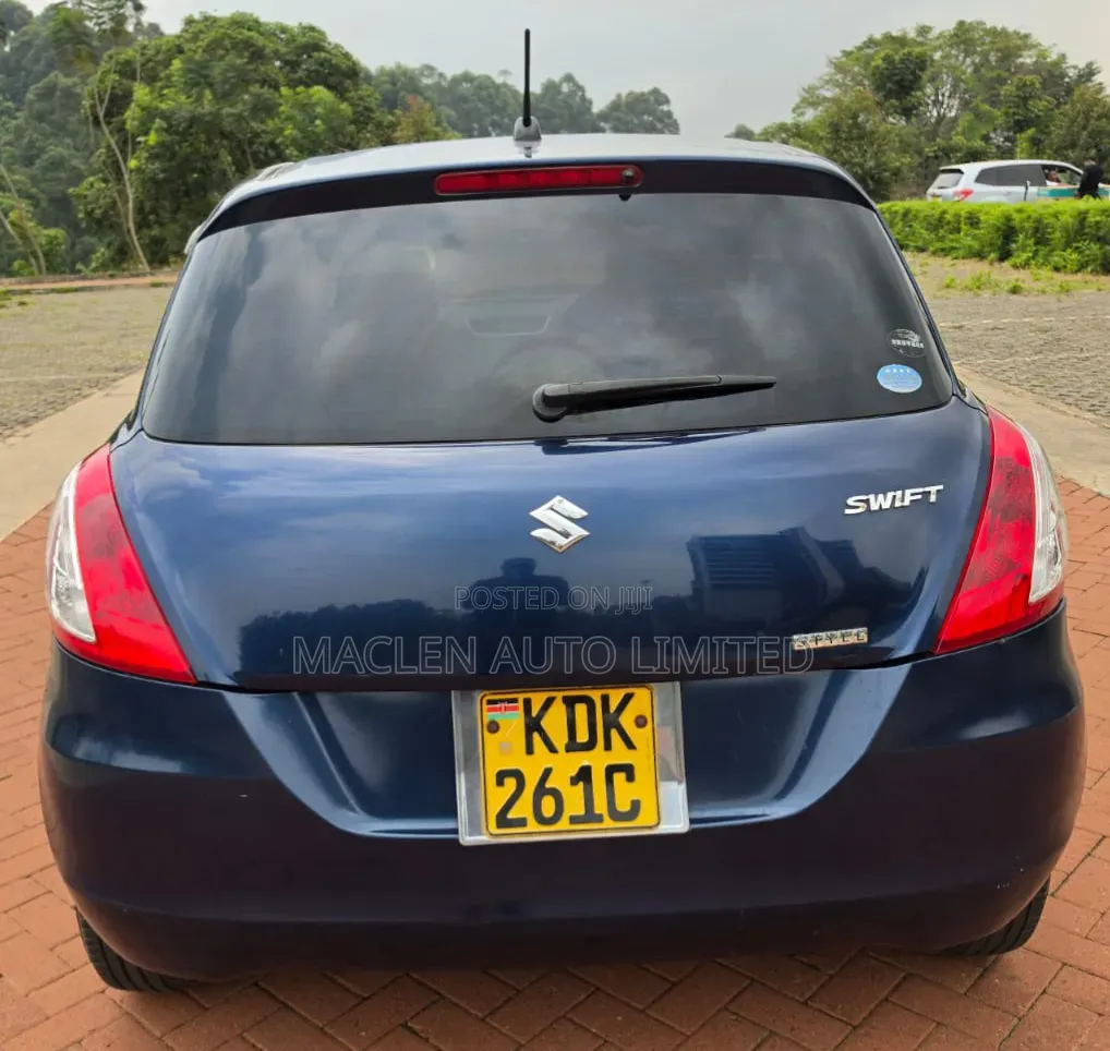 Suzuki Swift 2015 Blue