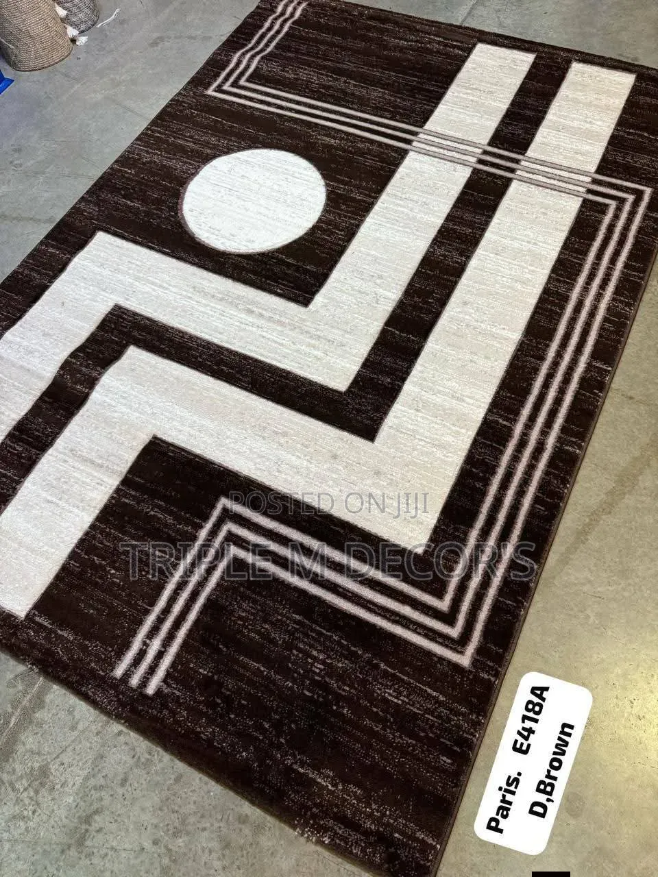 Exclusive 6 by 9 Paris Carpet