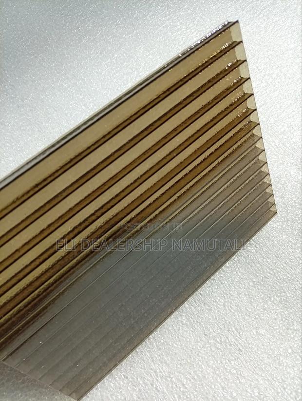 6mm Bronze Polycarbonate Glazing Sheet – Uv Protected Multiwall Panel - thumbnail 2