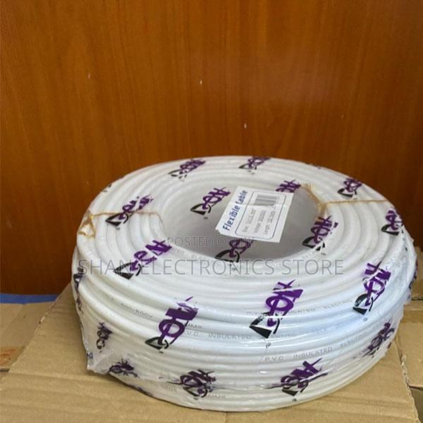 Dependable Performance 90m Flexible 1.5mm2 Twin Earth PVC Cable - thumbnail 2
