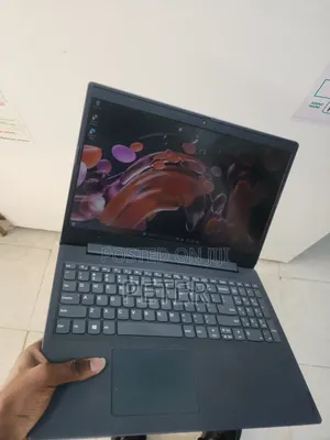 Laptop Lenovo 8GB AMD Ryzen 5 SSD 256GB