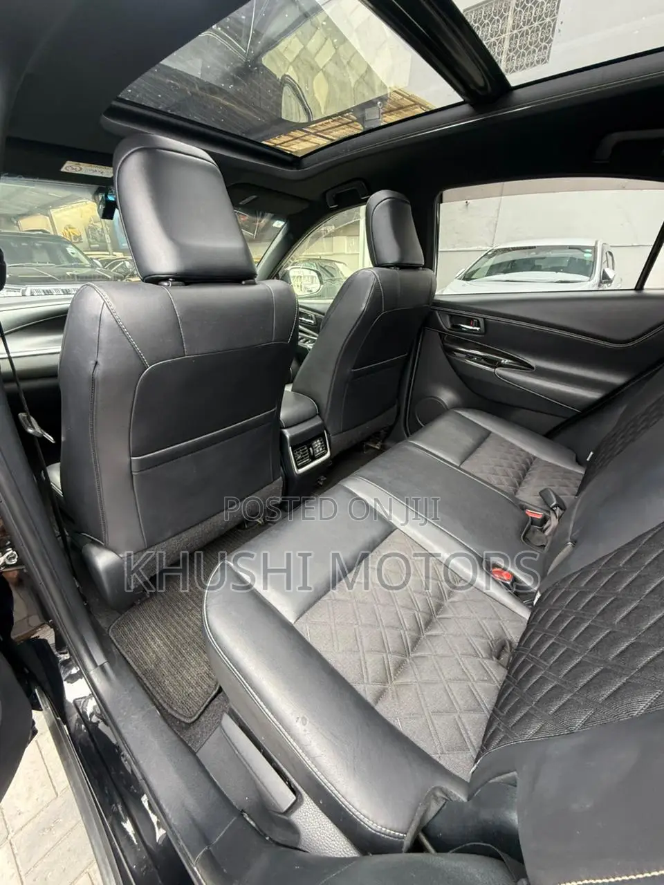 Toyota Harrier 2019 Black