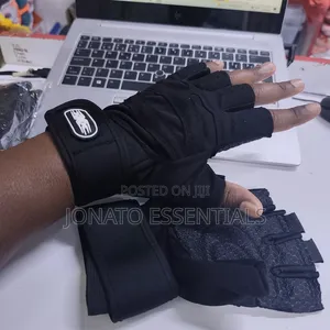 Gym Gloves With Wrist Support Weightlifting Training Hand Gloves Pair