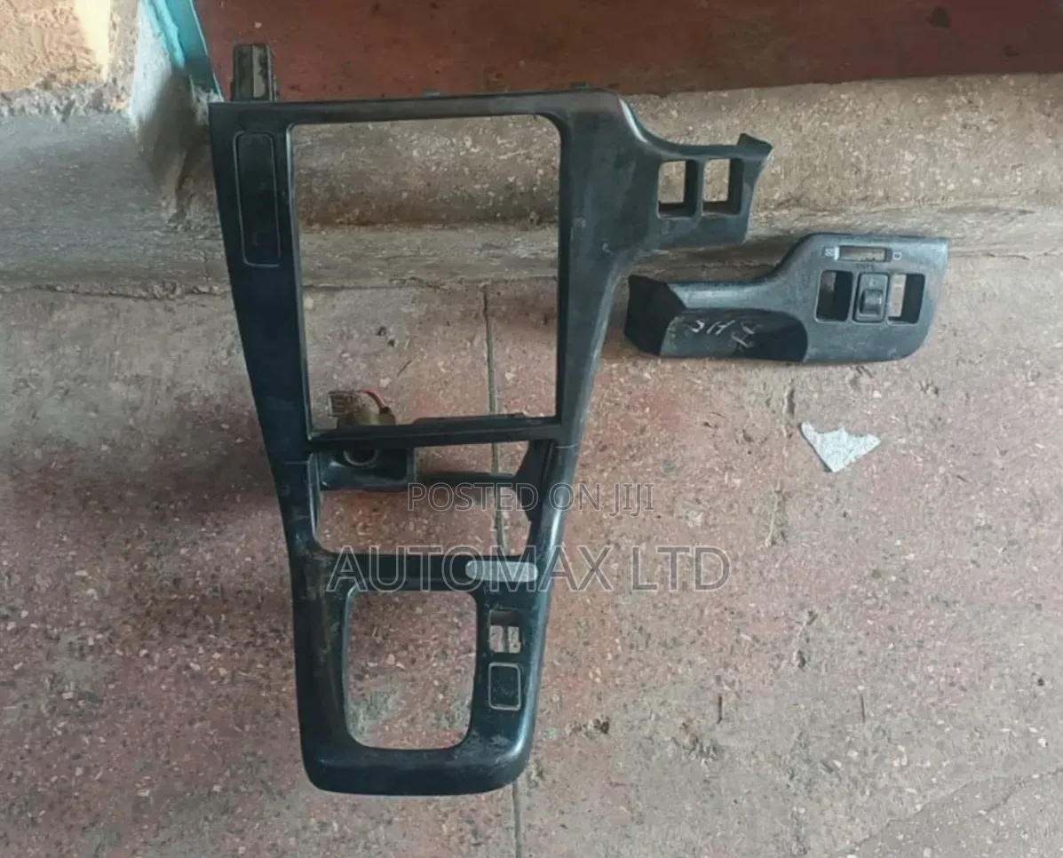 Subaru Legacy Bh5 Dashboard Frame
