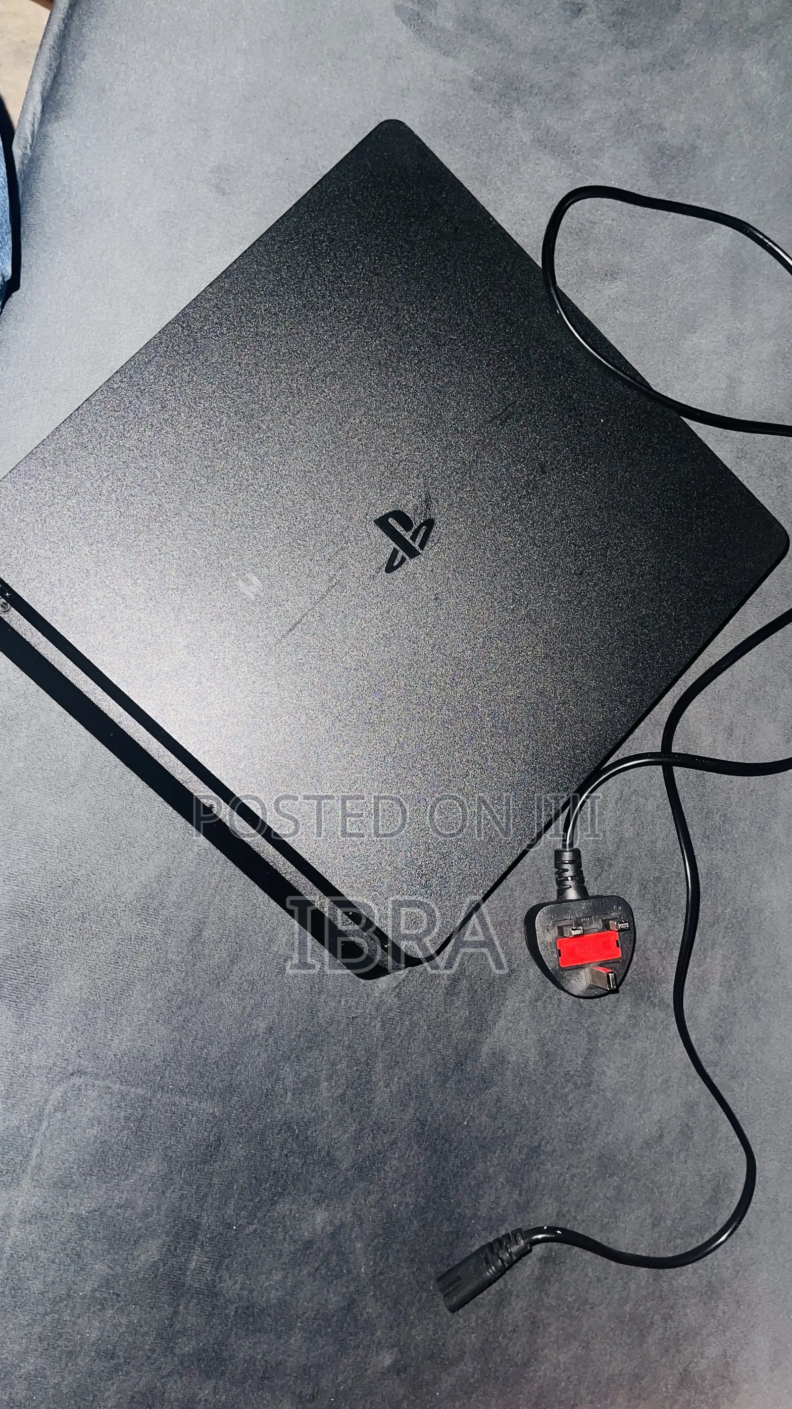 Play Station 4