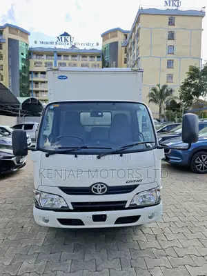Toyota Dyna 2019 White