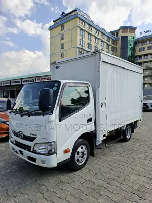 Toyota Dyna 2019 White