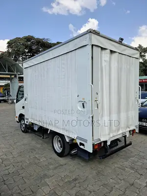 Toyota Dyna 2019 White