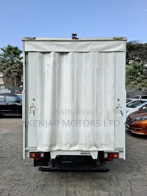 Toyota Dyna 2019 White