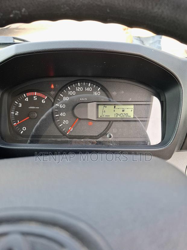 Toyota Dyna 2019 White - thumbnail 7