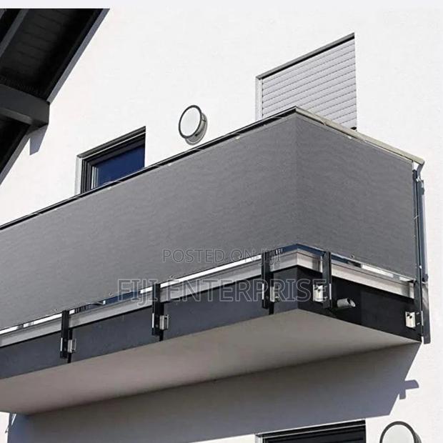 Balcony Privacy Shield Cover – 5m×1m | Dust Trap