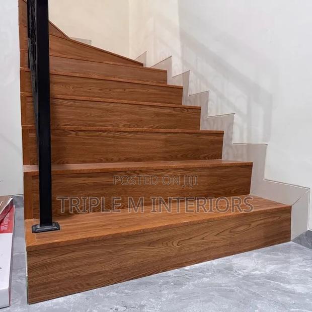 Beautiful SPC Flooring for Stairs | Modern Finish - thumbnail 2