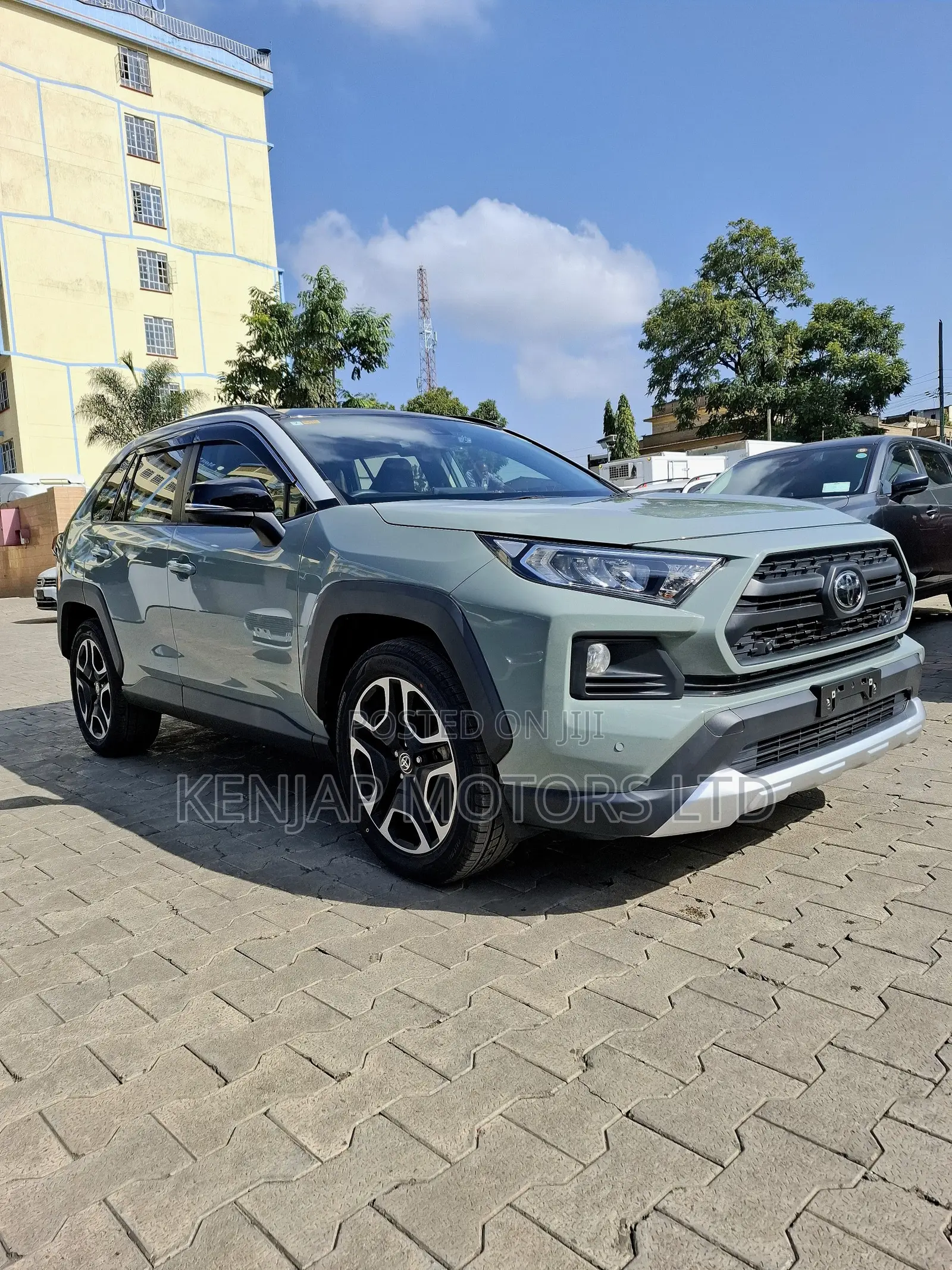 Toyota RAV4 Adventure AWD 2020 Green