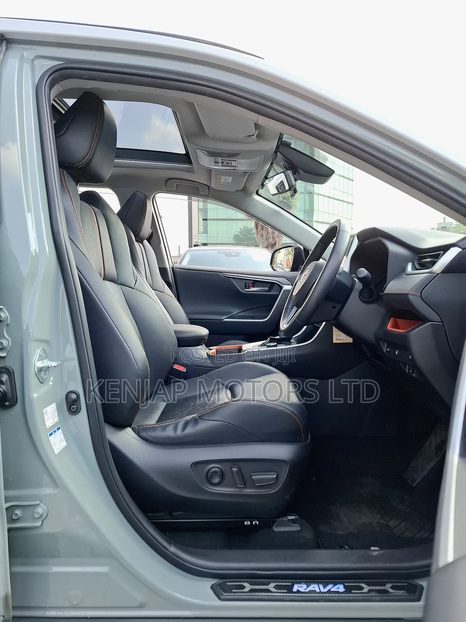 Toyota RAV4 Adventure AWD 2020 Green