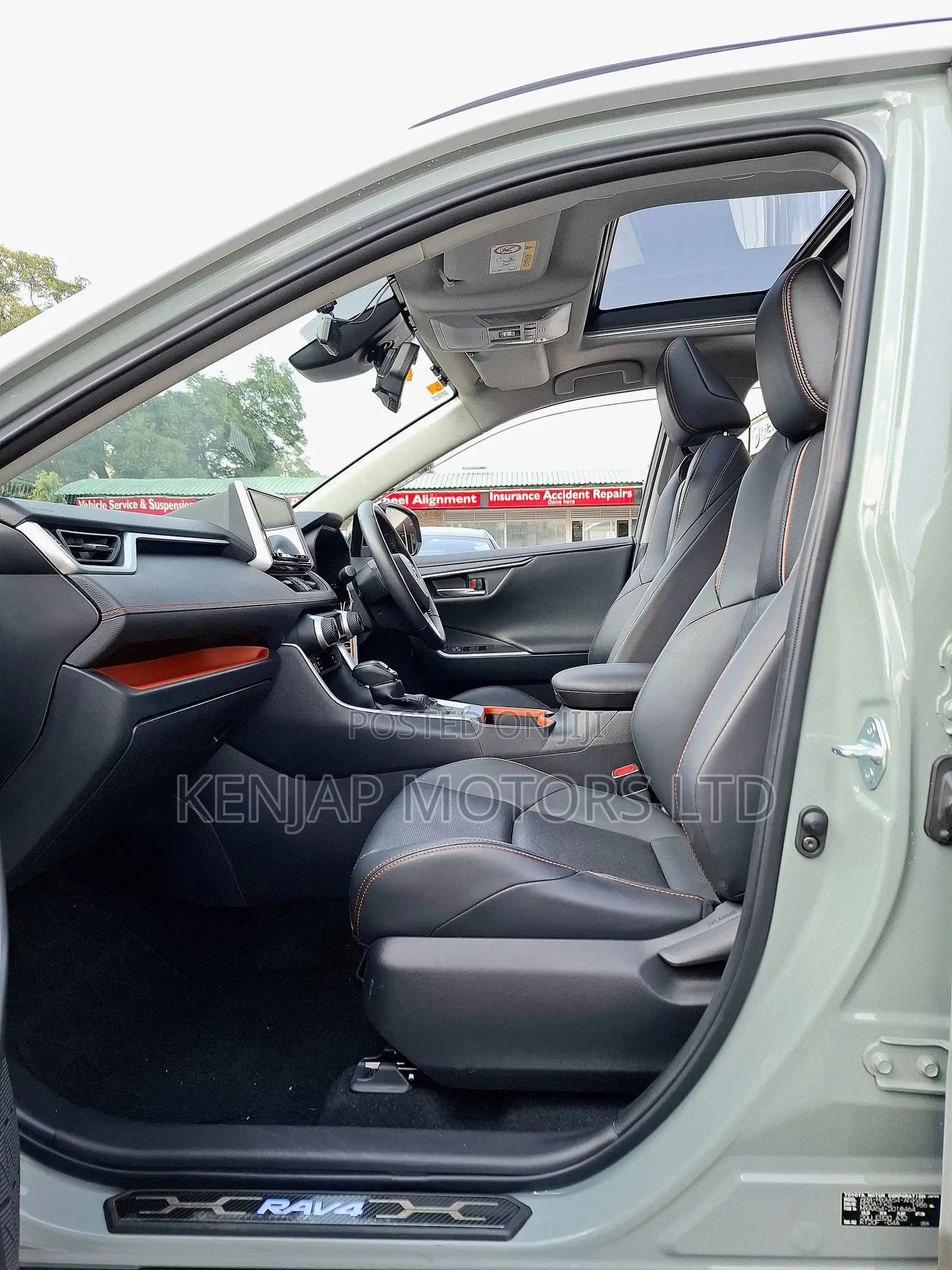 Toyota RAV4 Adventure AWD 2020 Green